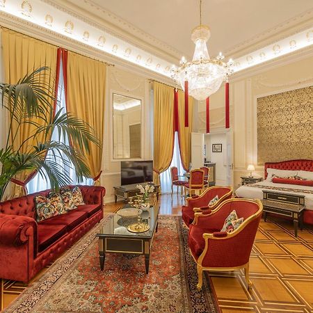 Palazzo Monga Boutique Guesthouse Верона Экстерьер фото