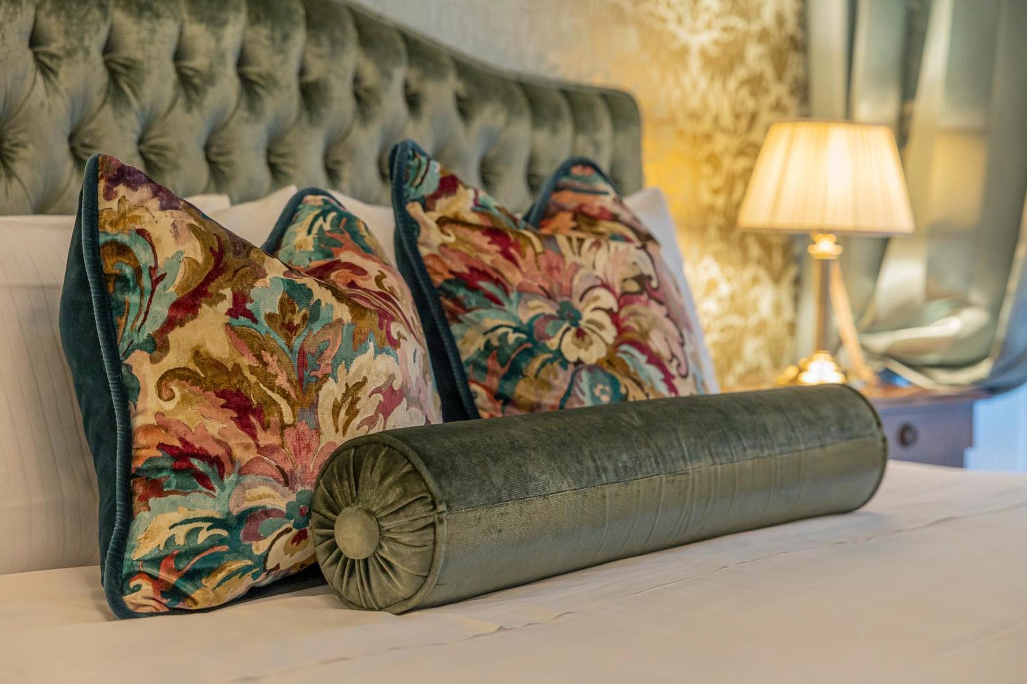 Palazzo Monga Boutique Guesthouse Верона Экстерьер фото