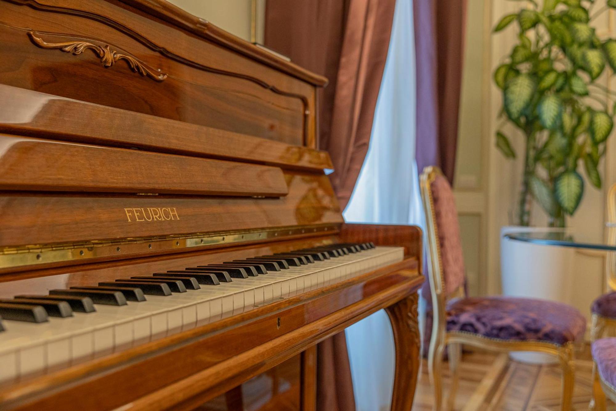 Palazzo Monga Boutique Guesthouse Верона Экстерьер фото
